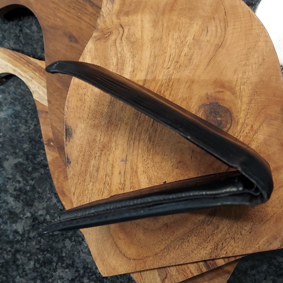 Authentic Louis Vuitton Epi Mens Wallet - Picture 4 of 13